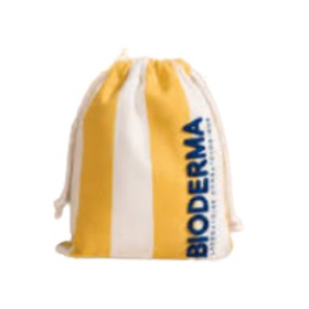 Με κάθε αγορά photoderm,  ΔΩΡΟ pouch!