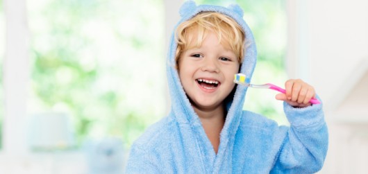 Παιδική Στοματική Υγεία: Tips για να κάνουμε το βούρτσισμα δοντιών παιχνίδι! - Featured Image