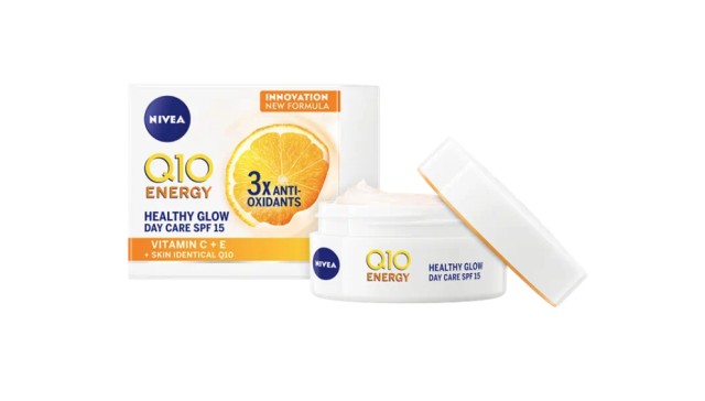 Nivea Q10 Energy Healthy Glow Day Cream SPF15 Αντιρυτιδική Κρέμα Προσώπου Χωρίς Χρώμα, 50ml