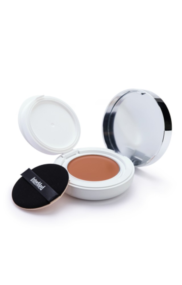 Luxurious Silk Cover BB Compact 04 Dark SPF50 Αντηλιακή Πούδρα Σκούρα Απόχρωση 12gr