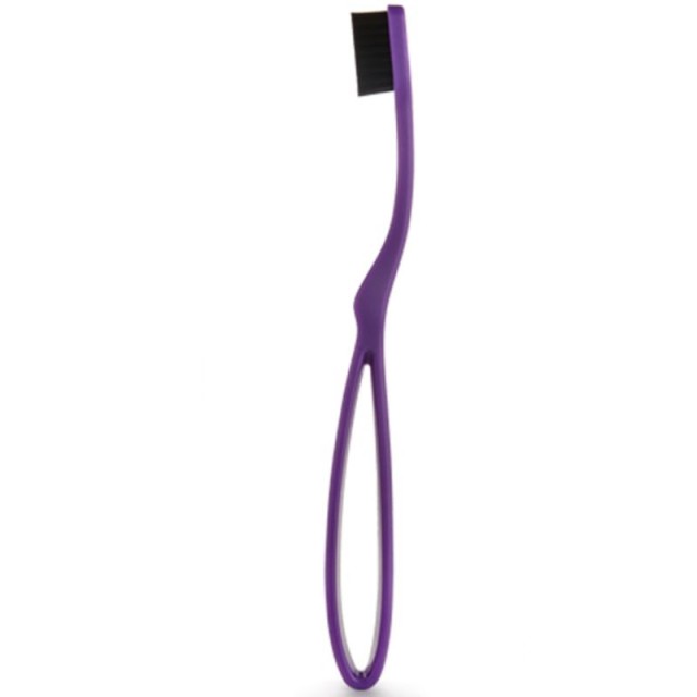 Intermed Professional Ergonomic Toothbrush Medium Purple Επαγγελματική Οδοντόβουρτσα Μωβ, 1 Τεμάχιο